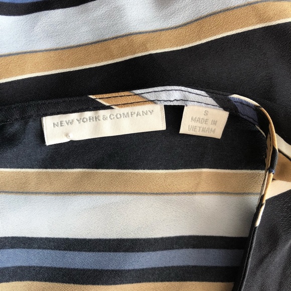 New York & Company Overlay Striped Sleeveless Top - Picture 7 of 7